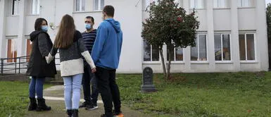 Mujer ocultó ser COVID-19 positiva y causó la muerte de toda su familia en Venezuela Mujer ocultó ser COVID-19 positiva y causó la muerte de toda su familia en Venezuela