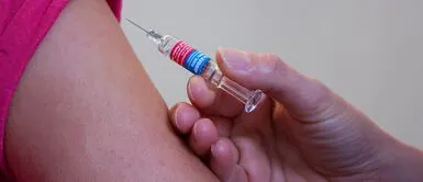 Chile supera a Israel y ahora es el país que más rápido vacuna contra la COVID-19 Chile supera a Israel y ahora es el país que más rápido vacuna contra la COVID-19