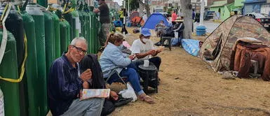 Ugarte: “Puede haber una tercera ola de COVID-19, pero de acuerdo a lo que hagamos puede ser una olita” Óscar Ugarte advierte de una posible tercera ola COVID-19 en Perú