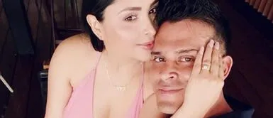 Pamela Franco tras dar a luz le dedica tiernas palabras de apoyo a Christian Domínguez Pamela Franco apoya Christian Domínguez pese a las críticas de sus compañeros: "Cómo no valorarte"