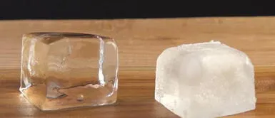 Hielos transparentes Cocteles: Como hacer cubitos de hielo transparentes para tus bebidas, VIDEO