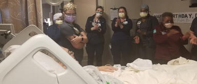 EE. UU: hombre con COVID-19 despierta del coma y cancela su propio funeral EE. UU: hombre con COVID-19 despierta del coma y cancela su propio funeral