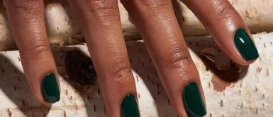 Manicure estilo 'Aurora Boreal' marcan tendencia de belleza 'Aurora Nails': El estilo de manicure que marca tendencia este 2021