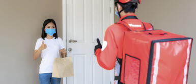 La pandemia por coronavirus ha exigido a las empresas a reinventarse utilizando el servicio de delivery Delivery: ¿Cómo implementar el servicio de entrega a domicilio en los negocios?