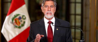 Francisco Sagasti anuncia un “nuevo plan de vacunación” contra la COVID-19 Francisco Sagasti anuncia un “nuevo plan de vacunación” contra la COVID-19