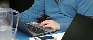 Trabajar más de 55 horas semanales puede aumentar las probabilidades de sufrir un segundo infarto Trabajar más de 55 horas semanales puede aumentar las probabilidades de sufrir un segundo infarto