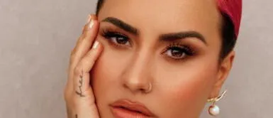 Demi Lovato lanza video “Dancing With The Devil”. Demi Lovato recrea la sobredosis que vivió a través de su video “Dancing With The Devil”