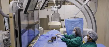 Hospital Almenara trata aneurismas con nueva técnica de embolización por vía radial Hospital Almenara trata aneurismas con nueva técnica de embolización por vía radial