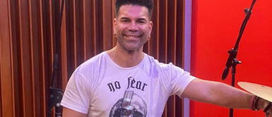 Carlos Barraza agradece muestras de apoyo tras contagio de su familia Carlos Barraza agradece muestras de apoyo tras contagio de su familia