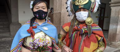 Cusco: japonesa y cusqueño contraen nupcias vestidos de coya e inca Cusco: japonesa y cusqueño contraen nupcias vestidos de coya e inca