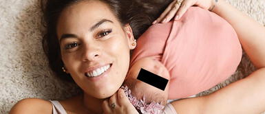 La modelo arequipeña conmovió a sus seguidores. Aída Martínez emocionada por el primer mes de su bebé y muestra tierna decoración