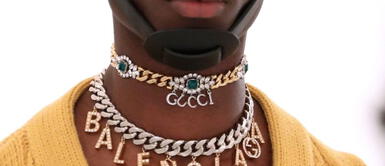 Gucci celebra sus 100 años en la industria con una colección junto a Balenciaga Gucci celebra sus 100 años a través de una colección con la intervención de Balenciaga