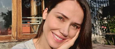 Maju Mantilla luce outfit dos piezas con encaje Maju Mantilla muestra cómo llevar el encaje en invierno con pantalones acampanados