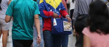 Venezolanos en Perú piden no votar por Pedro Castillo Venezolanos en Perú piden no votar por Castillo: “Piensen bien, miren como está nuestro país”