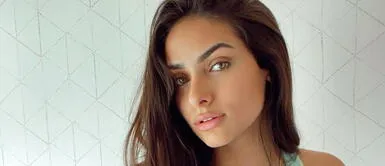 Renata Notni en Instagram luce angelical con look total white ideal para el verano. Renata Notni derrocha estilo con angelical outfit total white