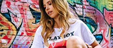 Anna Carina Anna Carina revive la moda de los 90 con imponente jean que marca tendencia