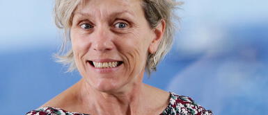 Frances McDormand Premios Oscar 2021: Frances McDormand y sus irreverentes looks que brillan en Hollywood