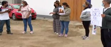 Chorrillos: desconocidos envenenaron a varios perros y los dueños piden justicia entre lágrimas Chorrillos: vecinos denuncian envenenamiento masivo de perros