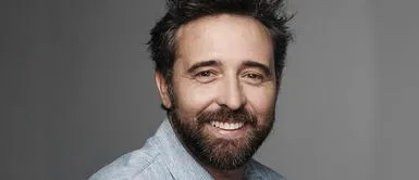 Artistas del medio se unieron para hacer misa por la salud del cantante Diego Dibós que estuvo grave en UCI a causa del coronavirus. Diego Dibós se recuperó de la COVID-19 tras estar internado varios días en UCI