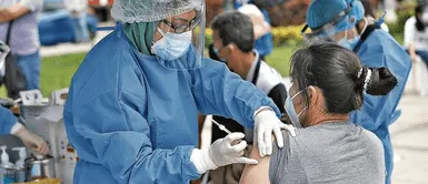 Vacuna anticovid-19 de Pfizer necesitará una tercera dosis de refuerzo, asegura su creador Vacuna anticovid-19 de Pfizer necesitará una tercera dosis de refuerzo, asegura su creador