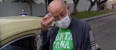 Profesor vende su auto por problemas económicos, pero alumnos se los compran y devuelven Brasil: Profesor vende su auto por problemas económicos, pero alumnos se los compran y devuelven