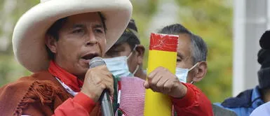 Pedro Castillo viaja a Chota para debate contra Keiko Fujimori Pedro Castillo llega a Cajamarca: “No más pobres, en un país rico”