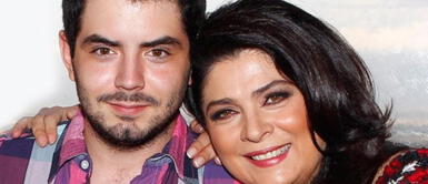 Victoria Ruffo junto a José Eduardo Derbez. Hijo de Victoria Ruffo se quedó sin dinero por despilfarrar en fiestas y amigos