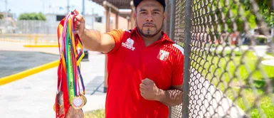 Campeón peruano de lucha libre necesita con urgencia cama UCI tras contagiarse de COVID-19 Campeón peruano de lucha libre necesita cama UCI tras infectarse de COVID-19