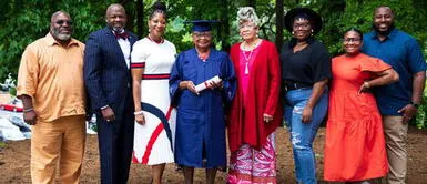 Estados Unidos: Bisabuela se gradúa de la universidad a los 78 años Estados Unidos: Bisabuela se gradúa de la universidad a los 78 años