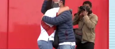 Medios de comunicación favorecen a Keiko Fujimori en campaña, según peruanos Medios de comunicación favorecen a Keiko Fujimori en campaña, según peruanos