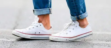 Aplica estos trucos zapatillas blancas Aplica estos 3 trucos para que tus zapatillas blancas se mantengan blancas y limpias