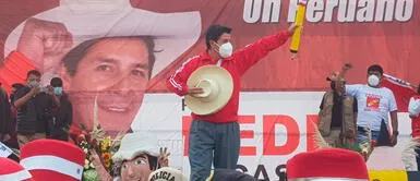 Pedro Castillo anuncia la creación de un decreto para que extranjeros que cometen delitos Castillo anuncia la creación de un decreto para que extranjeros con delitos abandonen el Perú