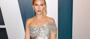 Scarlett Johansson y el labial que veremos marcar tendencia este 2021. Scarlett Johansson nos adelanta las tendencias de belleza con su nuevo color de lipstick