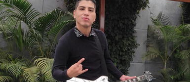 John Kelvin se siente acosado por el programa de Magaly Medina. John Kelvin tras ser captado por Magaly Tv: la firme: “Déjenme vivir mi vida”