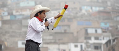 Pedro Castillo propuso reformar sistema de pensiones y crear un "Banco de Trabajadores" Propuesta de Perú Libre: ¿Es viable crear un "Banco de Trabajadores" en lugar de AFP?