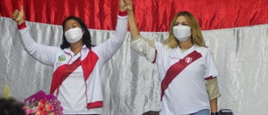 La presentadora de América Televisión acompañó a Keiko Fujimori en evento social. FOTO: Richard Barrueta/Expreso Gisela Valcárcel impacta al unirse a la campaña de Keiko: "He vivido en los 80 y 90, sé lo que es hacer cola"