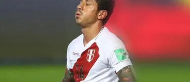 Perú vs Ecuador: Hincha muestran su apoyo a Gianluca Lapadula Ese 14 sí me representa Usuarios sobre Gianluca Lapadula: "Ese 14 sí me representa"