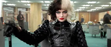 Emma Stone sorprendió al hacer suyo el rol de Cruella. Cruella: Datos curiosos detrás de la mega producción de Disney
