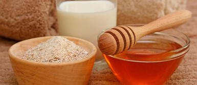 Mascarilla avena, miel y yogur Pon a prueba la efectividad de las mascarillas de avena, yogur y miel para calmar la piel
