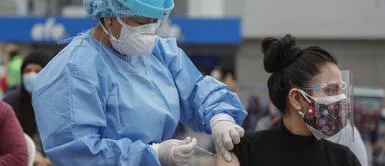 La vacunación continúa de manera eficiencia. COVID-19: Conoce las fechas y horario de vacunación para adultos de 56 y 57 años