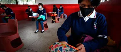 Clases Presenciales 2021 en Perú Clases presenciales: ¿Cuál es la estrategia para el reinicio de clases en el Perú?