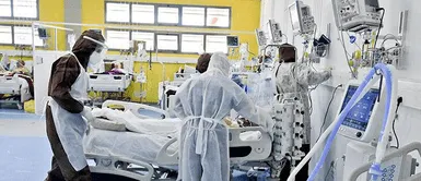 Túnez vive una Túnez vive una "catástrofe" por la COVID-19: miles de muertes y hospitales colapsados