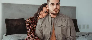 Álvaro Rod y Merly de ‘De Vuelta al Barrio’ se besan en videoclip Álvaro Rod y Merly de ‘De Vuelta al Barrio’ se besan en videoclip