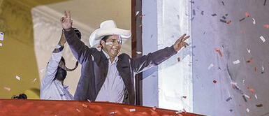 Pedro Castillo es el virtual presidente electo, solo falta que sea proclamado. Pedro Castillo podría ser proclamado hoy si JNE se apega a la Ley Orgánica, señala constitucionalista