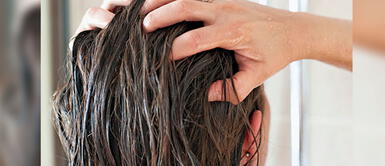 Exfoliante capilar ¿Cómo aplicar correctamente un exfoliante capilar? Especialistas absuelven tus dudas