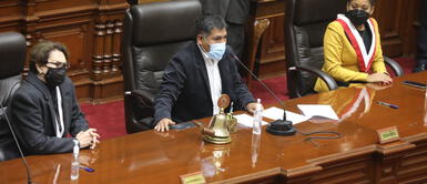 Congreso: Junta Preparatoria decidió no admitir la lista 3 a la Mesa Directiva Maricarmen Alva Prieto es la nueva presidenta del Congreso de la República