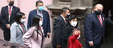 Familia de Pedro Castillo Familia del presidente Pedro Castillo asiste a ceremonia de toma de mando