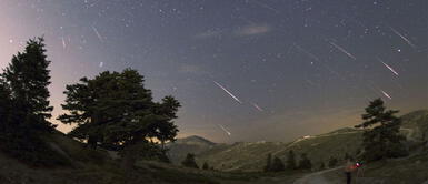 Lluvia de estrellas captada en Turquía. Lluvia de estrellas: conoce la hora, dónde y cómo podrás ver las las delta acuáridas y alfa capricórnidas