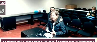 Tráfico de camas UCI: Cecilia Aróstegui niega ser cabecilla de Ángeles Negros y pide humanidad por su estado de salud video Exvoleibolista Cecilia Aróstegui niega ser cabecilla de tráfico de camas UCI y pide "humanidad"
