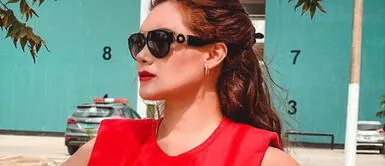 Génesis Tapia y vestido de gasa Génesis Tapia triunfa con un romántico vestido de gasa sublimada al estilo de Natalie Vértiz